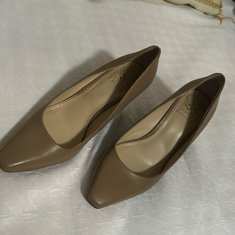 Vince Camuto VP-Dilletta wedges